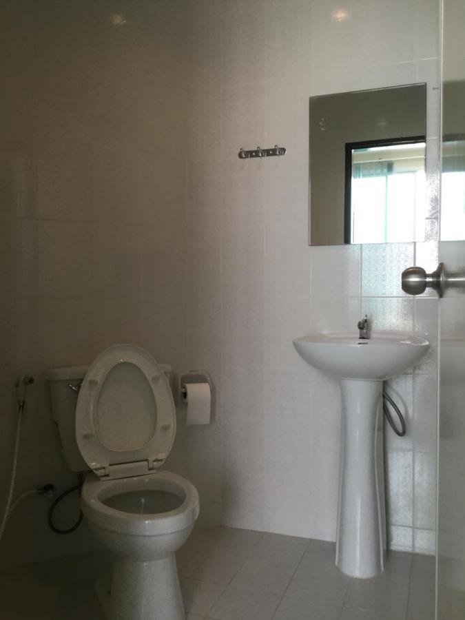 Best Point Condominium Cape Panwa Phuket Eksteriør billede